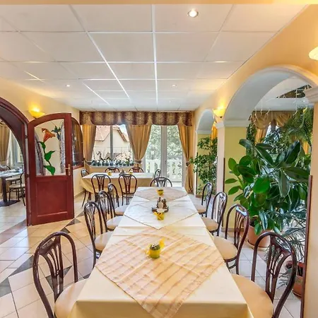 Kolibri Отель 3*