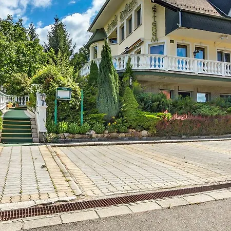 Kolibri 3* Мишкольц